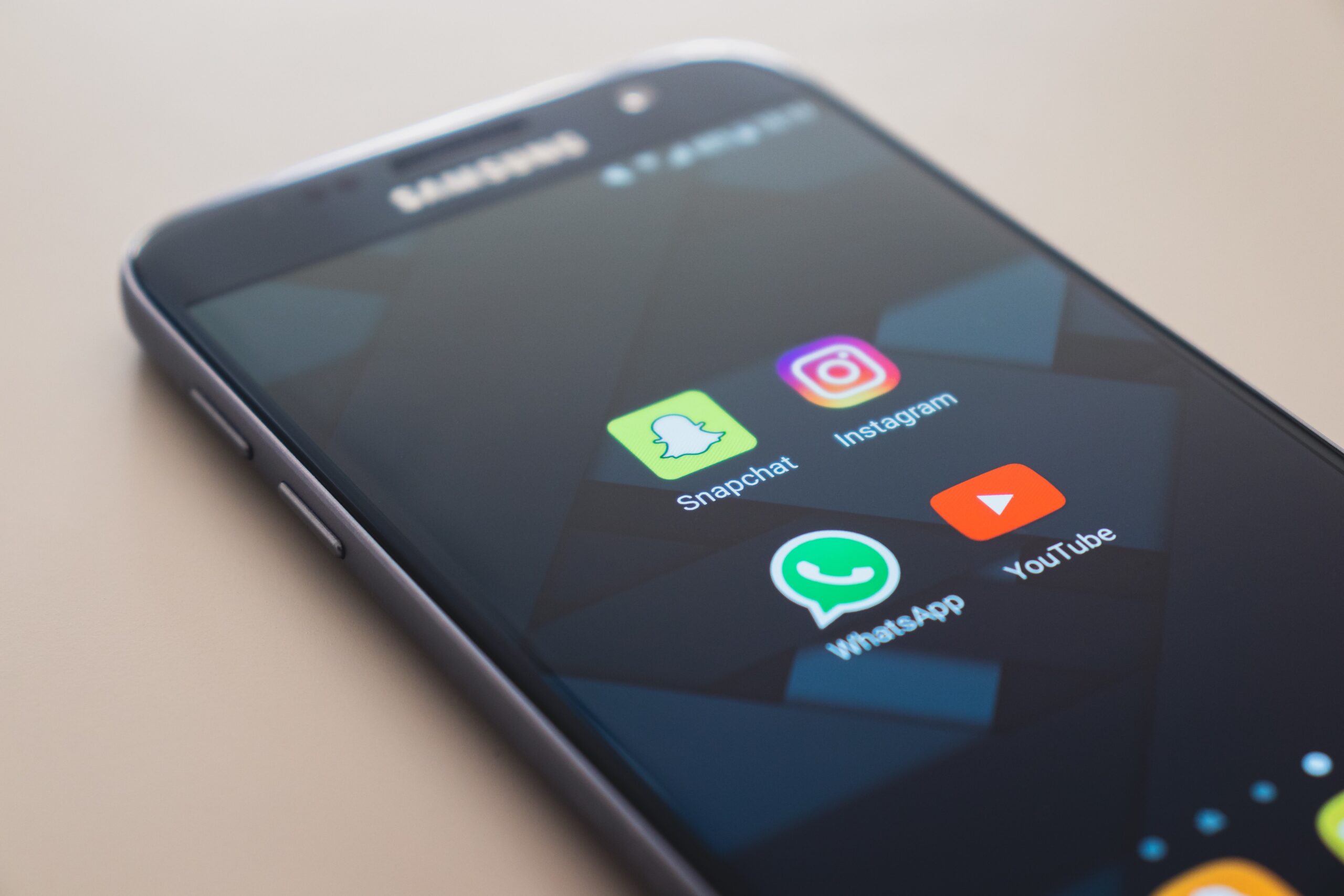 phone with apps